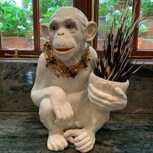 Van Galz Swarovski Crystal necklace